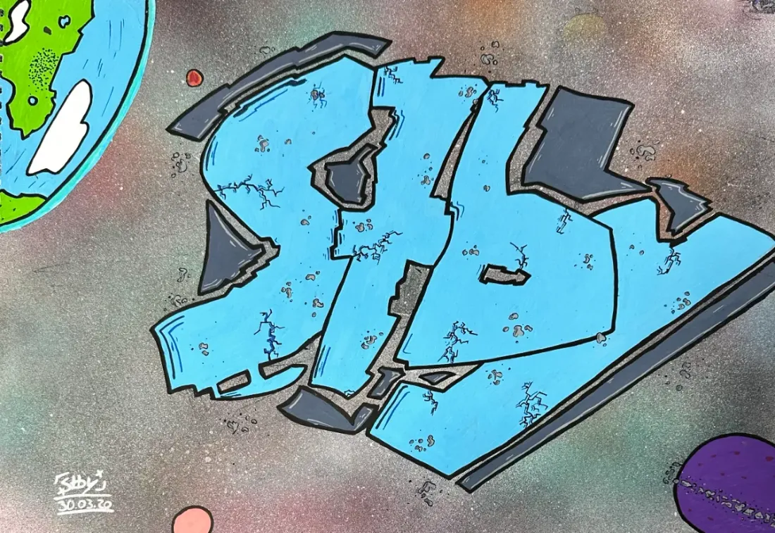 Blue graffiti piece on spray ground, 2020